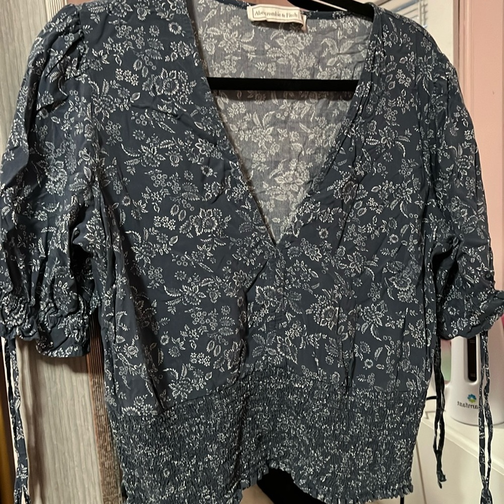 Abercrombie & fitch blouse.